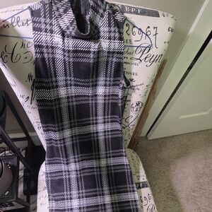 Le Chateau Black and Gray Plaid Dress